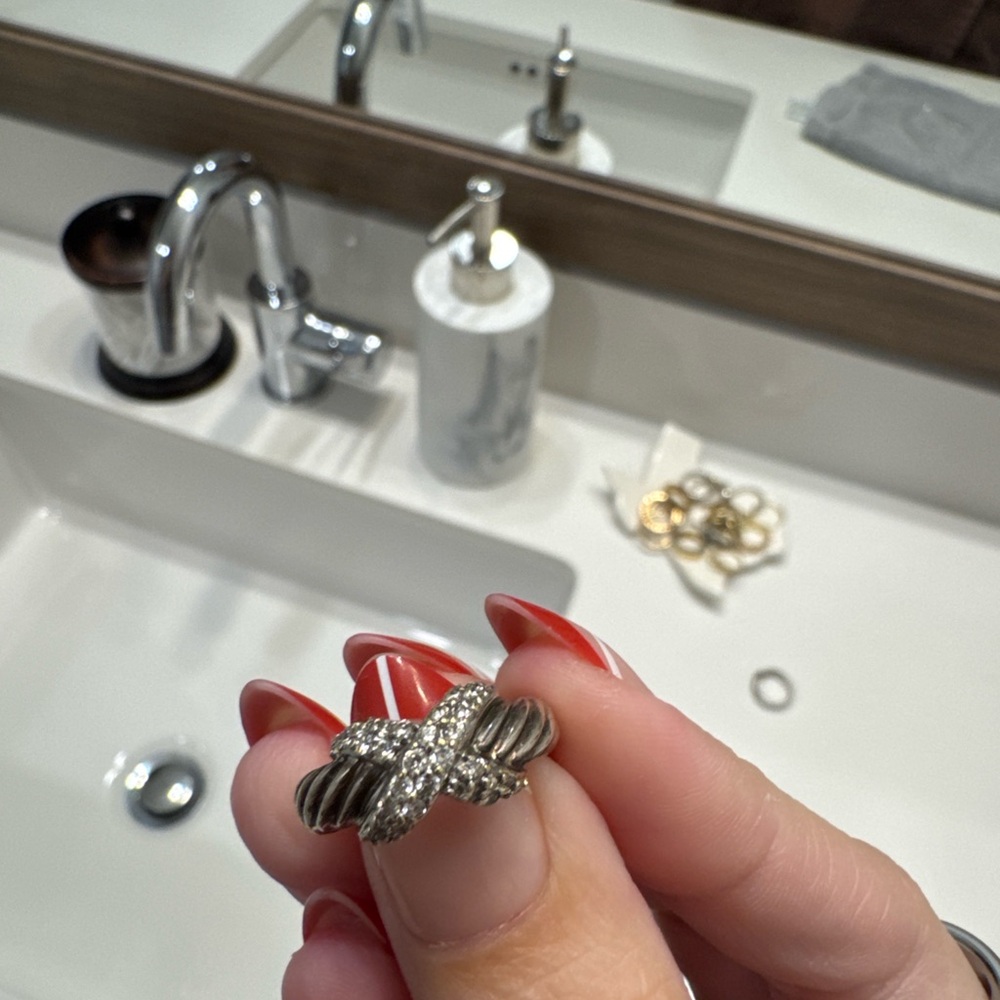 David yurman cross cross diamond silver ring